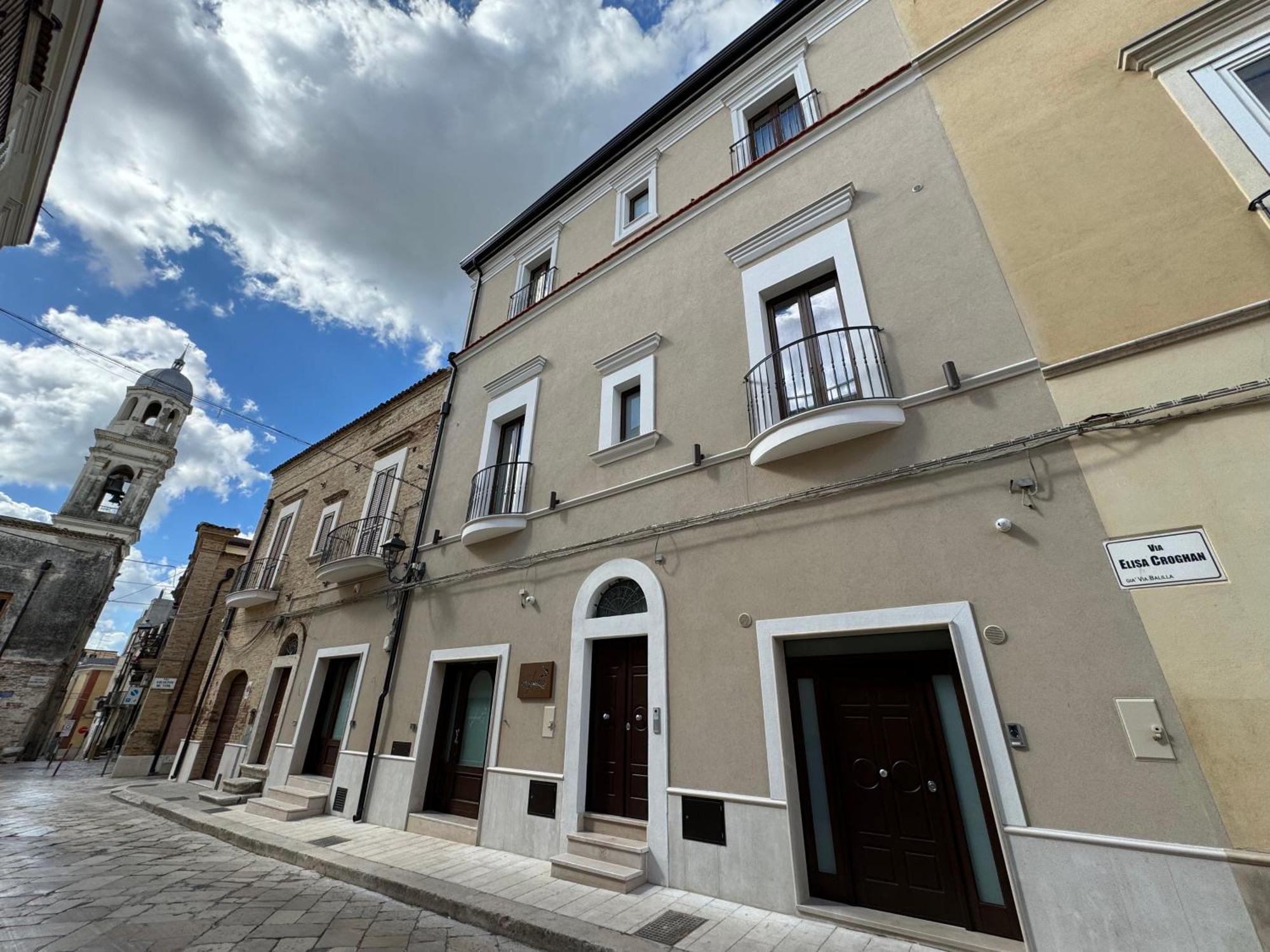 B&B Palazzo Croghan Torre Maggiore Exterior foto